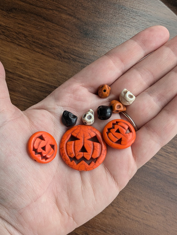 Magnesite Spooky Beads