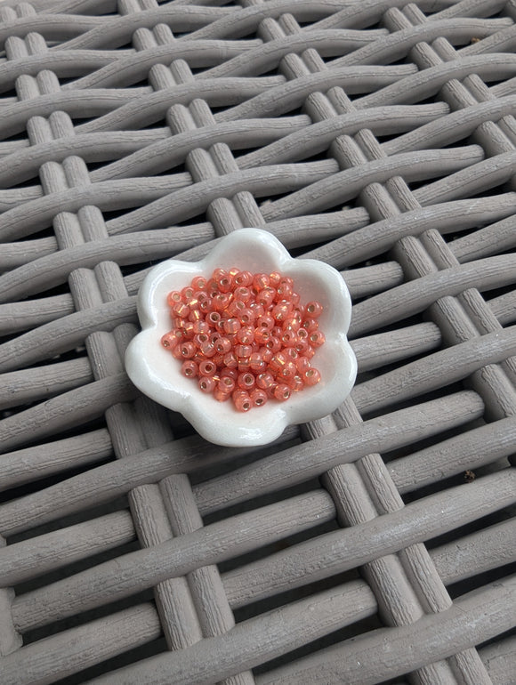 8/0-553 Coral Gilt Lined