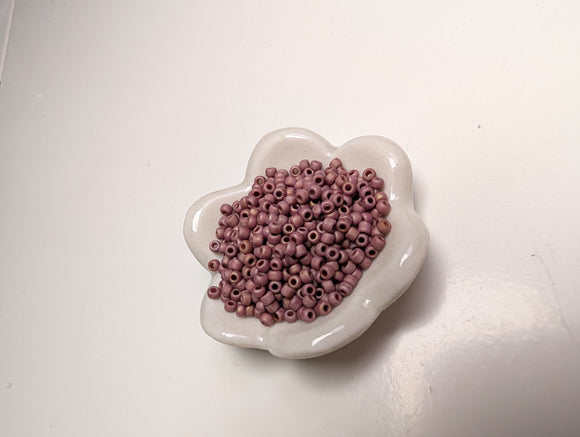 11/0-F880 Mat Lt Mauve