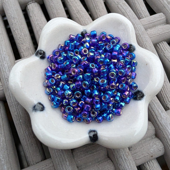 11/0 S/L Cobalt Rainbow
