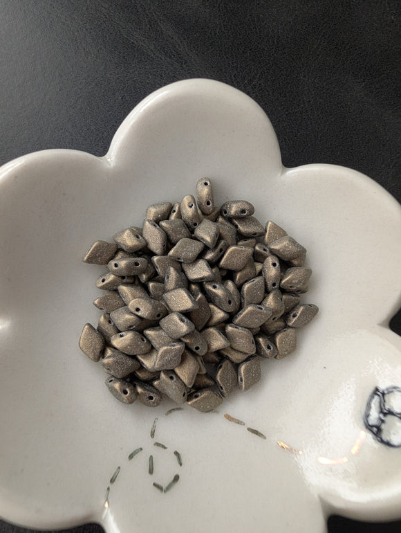 Matte Met Khaki Gemduo